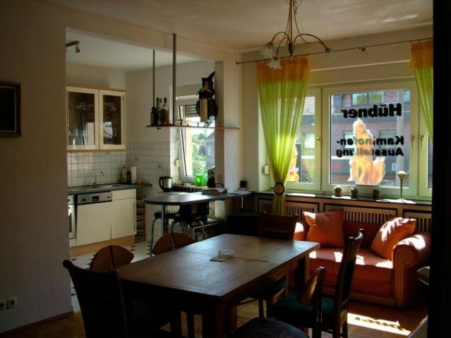 Apartment Am Friedrich Ebert Park Mit Ueber 100Qm Wohnflaeche Hamm  Bagian luar foto